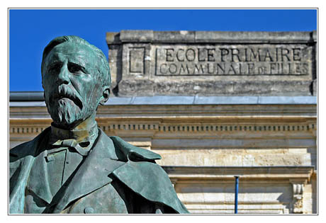 BLOG-DSC_1181-Dr Le Chabrely et école de filles 2