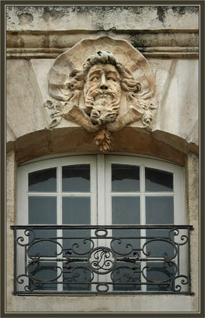 BLOG-DSC_3615-mascaron