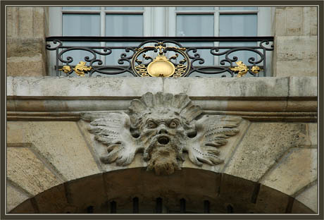 BLOG-DSC_3619-mascaron