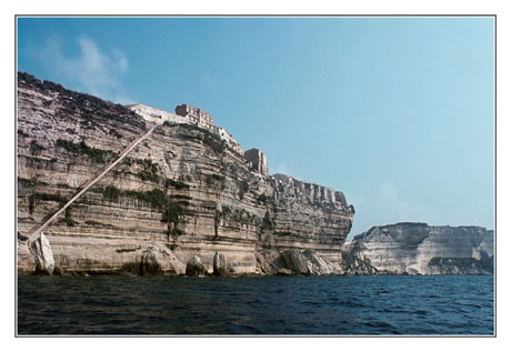 blog2-83-img2602-escalier-roi-daragon-bonifacio.jpg