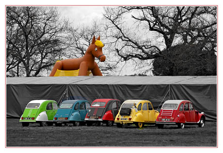 BLOG-DSC_1815-deudeuches Couleur  N&B