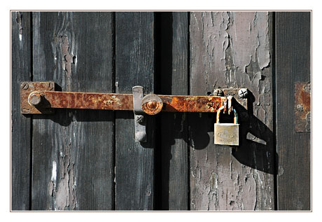 BLOG-DSC_5049-cadenas port des Tuiles