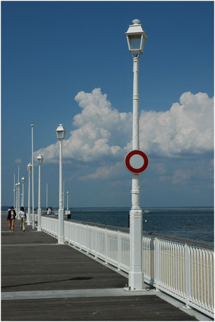 BLOG-DSC_2520 réverbères jetée Thiers