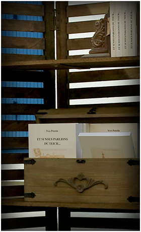 BLOG-DSC_2745-rec-présentoir livres 2