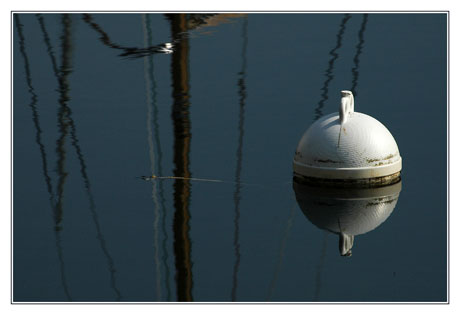 BLOG-DSC_3026-bouée et reflet mat