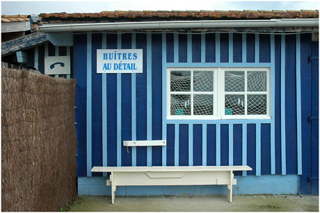 BLOG-DSC_4704-banc cabane 10 & cabine tel