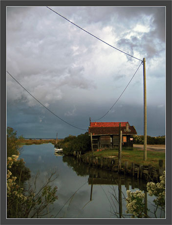 BLOG-IMG_0806-avant la pluie port de la Mole