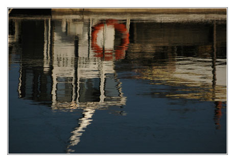 BLOG-DSC_7415-reflet plate et cabane Arès