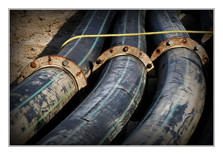 BLOG-DSC_7765-tuyaux dragage cale Couach