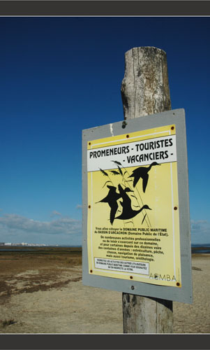 BLOG-DSC_7834-piquet affiche domaine public maritime et Arcachon BLOG-DSC_7834-piquet affiche domaine public maritime et Arcachon