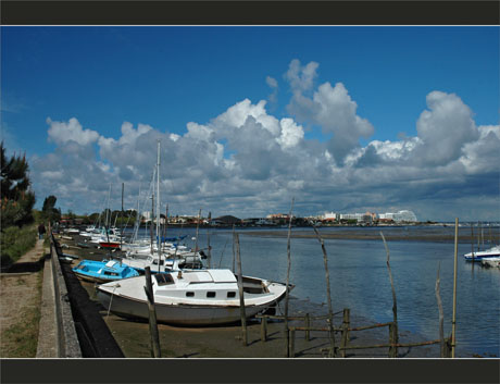 BLOG-DSC_9084-quai ouest port laTeste face Aiguillon