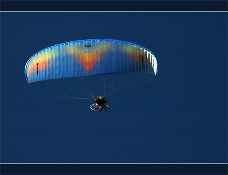 BLOG-DSC_9448-vol paramoteur sur maison BLOG-DSC_9448-vol paramoteur sur maison