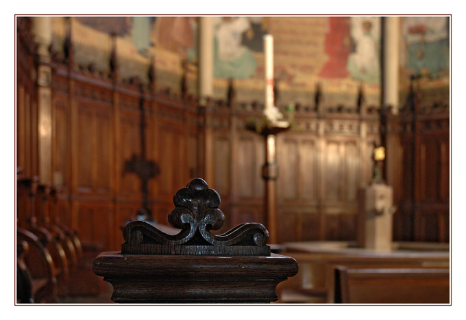 BLOG-DSC_0097-autour baptistère basilique ND