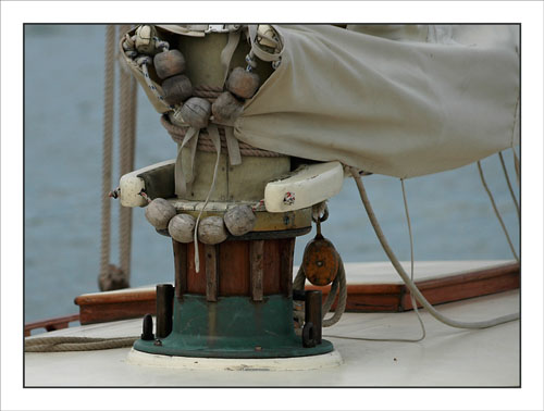 BLOG-DSC_1025-mat vieux gréement