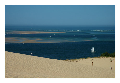 BLOG-DSC_1142-dune Pyla, voilier et banc d'Arguin