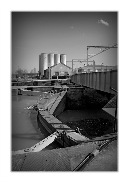 BLOG-DSC_5215-pont tournant auxiliaire tramway bassins à flot Bacalan