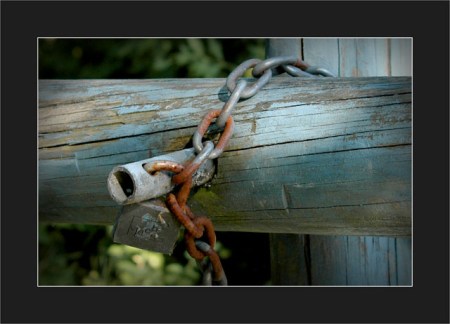 BLOG-DSC_6648-cadenas barrière bleue