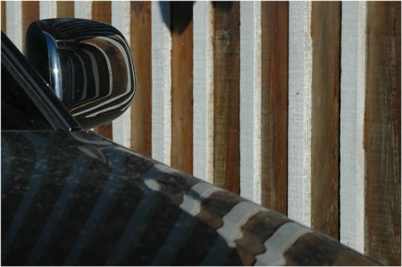 BLOG-DSC_9663-reflet cabane Cassy sur rétro et capot