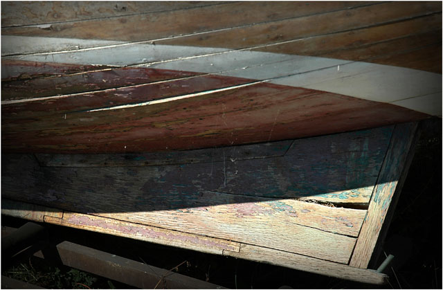 BLOG-DSC_0375-coque et quille vieux voilier port Gujan