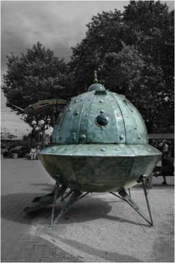 BLOG-DSC_9903-soucoupe volante ovniport Arès N&C