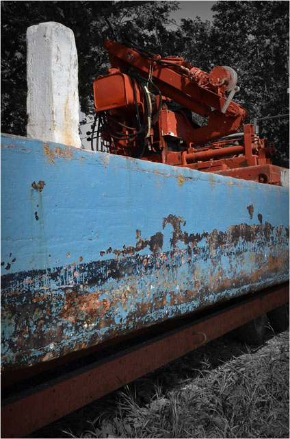 BLOG-DSC_04621-vieille plate et engin de levage N&C