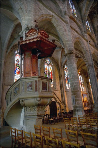 BLOG-DSC_05115-chaire cathédrale St Jean Baptiste Bazas