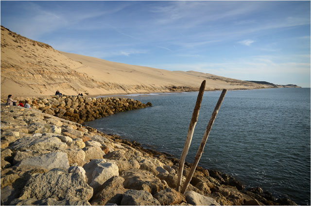 BLOG-DSC_13238-piquets digue corniche et dune Pyla