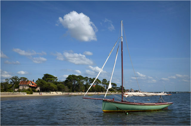 BLOG-DSC_15862-voilier Tijuana plage Taussat marée haute Août 2012