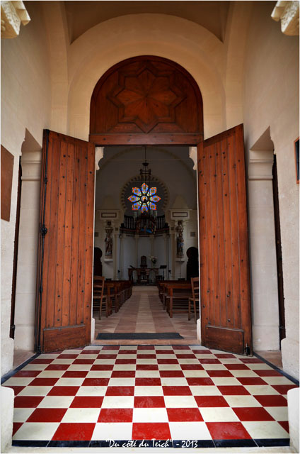 BLOG-DSC_19057-entrée chapelle villa algérienne  ND du Cap à l'Herbe