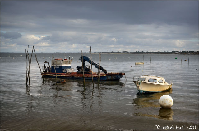 BLOG-DSC_19221-chaland et bateau plaisance Aiguillon Arcachon 2