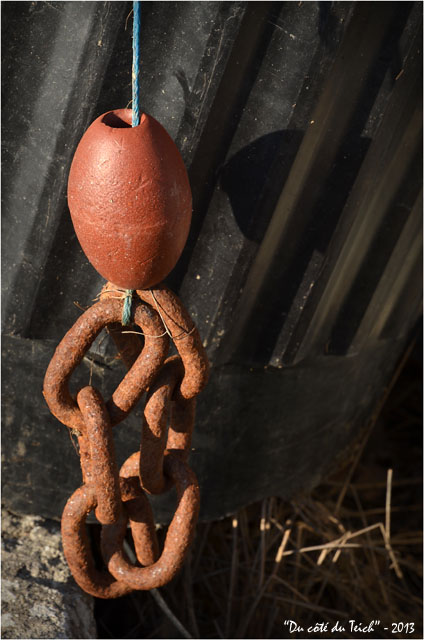 BLOG-DSC_19894-flotteur et chaîne rouillée