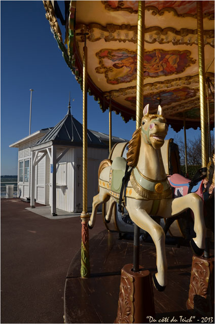 BLOG-DSC_20209-manège et poste de secours le Moulleau