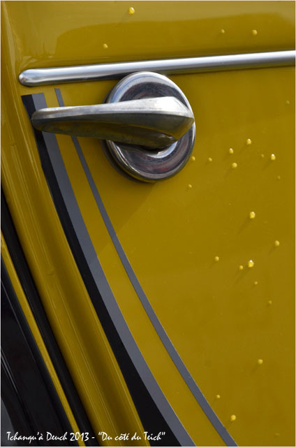BLOG-DSC_20757-2CV Charleston jaune Tchanqu'à Deuch 2013 le Teich
