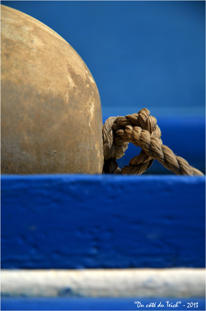 BLOG-DSC_21023-bouée chaland Gadzart 2 BLOG-DSC_21023-bouée chaland Gadzart 2