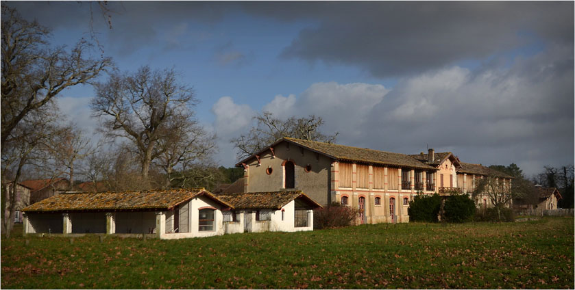 BLOG-DSC_10766-rec-bâtiments domaine de Certes