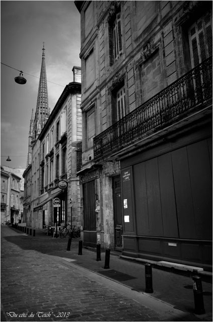 BLOG-DSC_23381-tour St Michel Bordeaux N&B