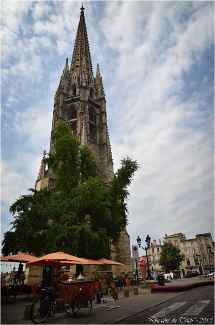 BLOG-DSC_23405-triporteur flèche St Michel Bordeaux