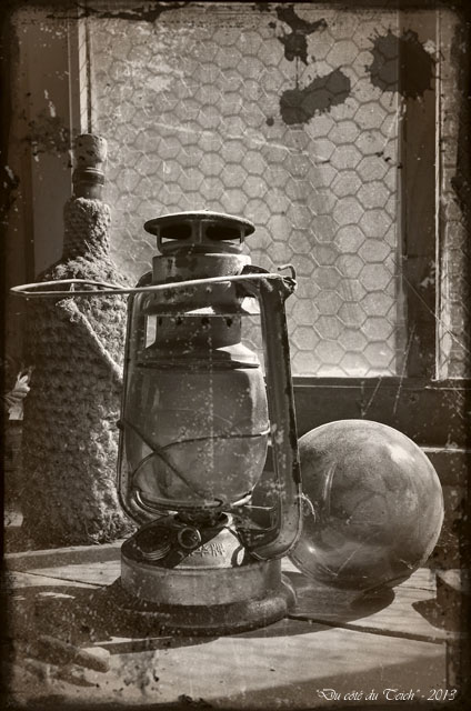 BLOG-DSC_24977-lampe-tempête et flotteur verre cabane 244 PA02