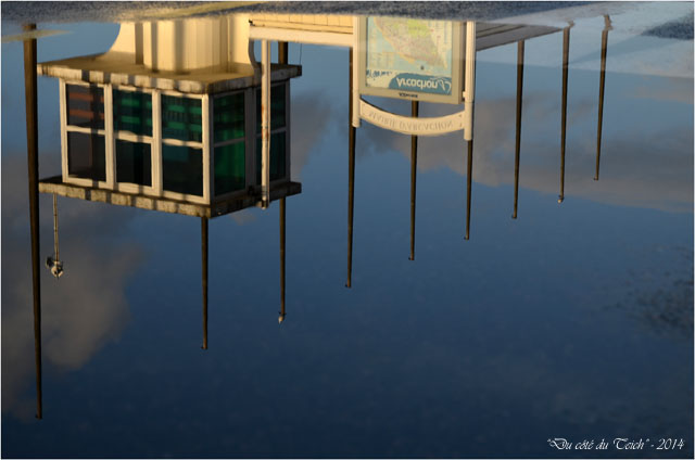 BLOG-DSC_26580-reflet ancienne capitainerie port Arcachon