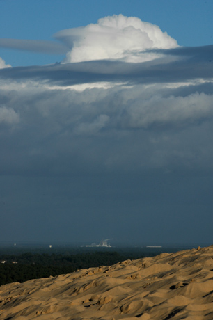 BLOG-DSC_0223-nuage sur Smurfit, forêt et dune BLOG-DSC_0223-nuage sur Smurfit, forêt et dune