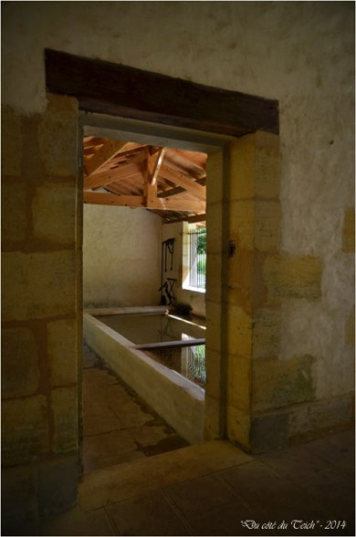 BLOG-DSC_28091-lavoir domaine de Grenade 2