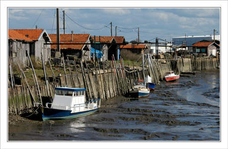 BLOG-DSC_4837-quai Larros marée basse & hangar Couach