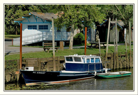 BLOG-DSC_7481-bateau, annexe & cabanes Biganos