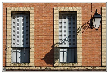 BLOG-DSC_9036-ombre Lanterne Lisle sur Tarn BLOG-DSC_9036-ombre Lanterne Lisle sur Tarn