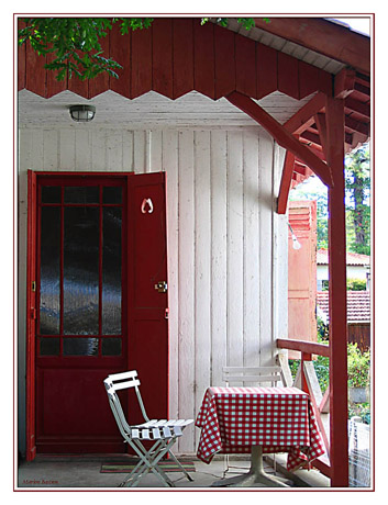 BLOG-IMG_0974-porche rouge Hortense