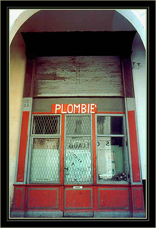 CP-83-Casa centre-plombie (r)