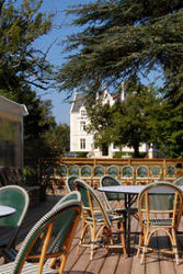 terrasse_pavillon_du_parc_et_chateau_domaine_de_grenade