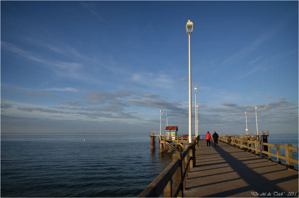 BLOG-DSC_33005-promeneurs jetée d'Eyrac Arcachon