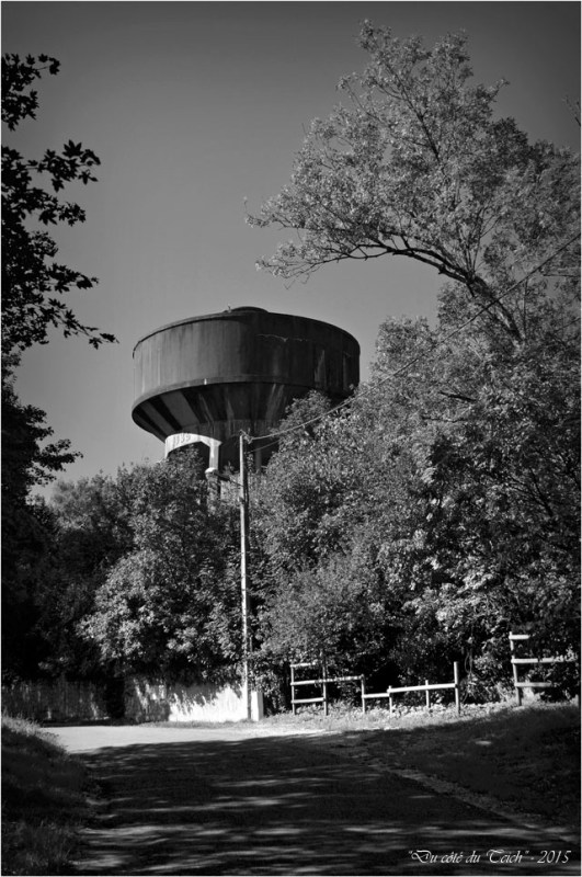 BLOG-DSC_38018-château d'eau Lormont N&B
