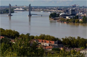 BLOG-DSC_38037-MS Prinsendam pont Chaban Delmas et chantier cité du vin